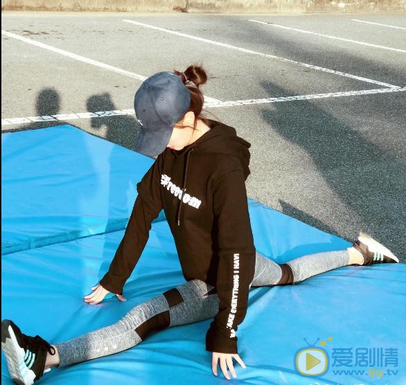 李梦颖帅气写真 李梦颖高清写真_李梦颖高清剧照