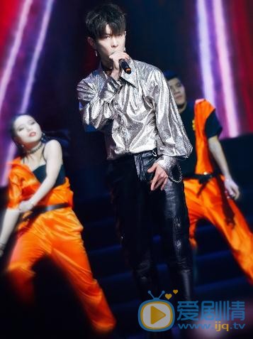 马伯骞演唱会照写真 马伯骞高清写真_马伯骞高清剧照