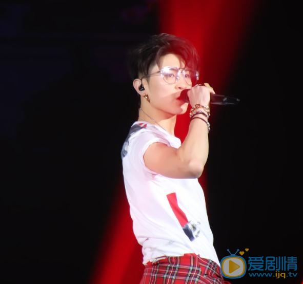 马伯骞演唱会照写真 马伯骞高清写真_马伯骞高清剧照