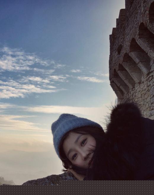 李思函生活照 李思函高清写真_李思函高清剧照