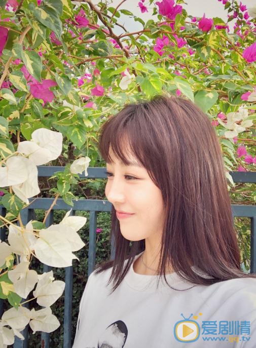 李思函生活照 李思函高清写真_李思函高清剧照