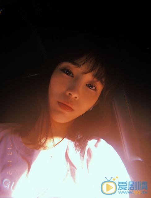 李思函生活照 李思函高清写真_李思函高清剧照