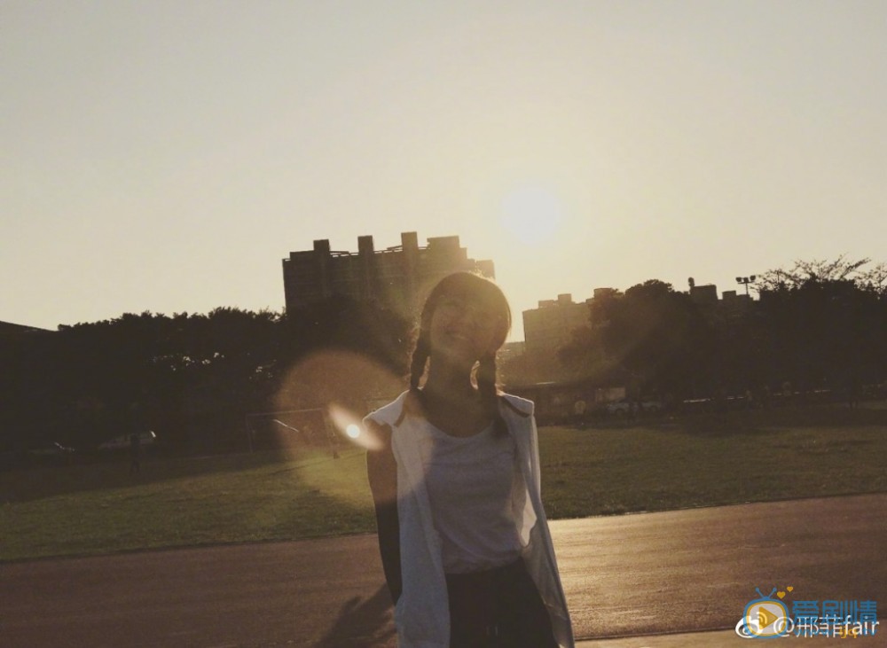 邢菲青春照写真 邢菲高清写真_邢菲高清剧照