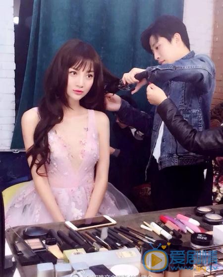 郑雅文微博配图写真 郑雅文高清写真_郑雅文高清剧照