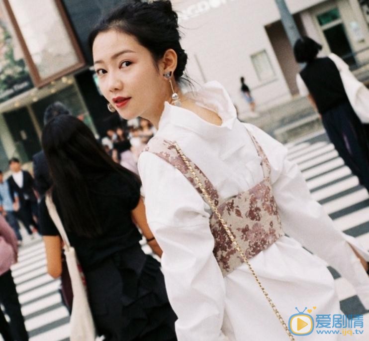 陈娅安文艺写真 陈娅安高清写真_陈娅安高清剧照