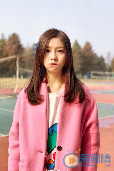 陈娅安雪景写真 陈娅安高清写真_陈娅安高清剧照