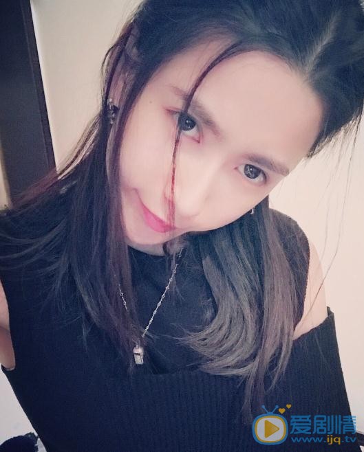 王秋紫生活照 王秋紫高清写真_王秋紫高清剧照