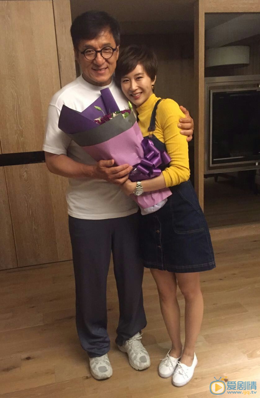 夏侯琪誉参加活动写真 夏侯琪誉高清写真_夏侯琪誉高清剧照