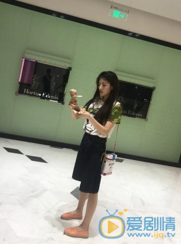 杜憬仪青春写真 杜憬仪高清写真_杜憬仪高清剧照