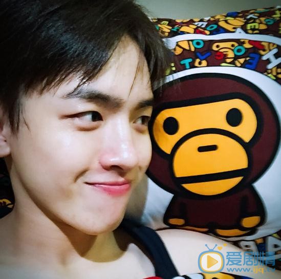 叶子诚高清写真_叶子诚高清剧照