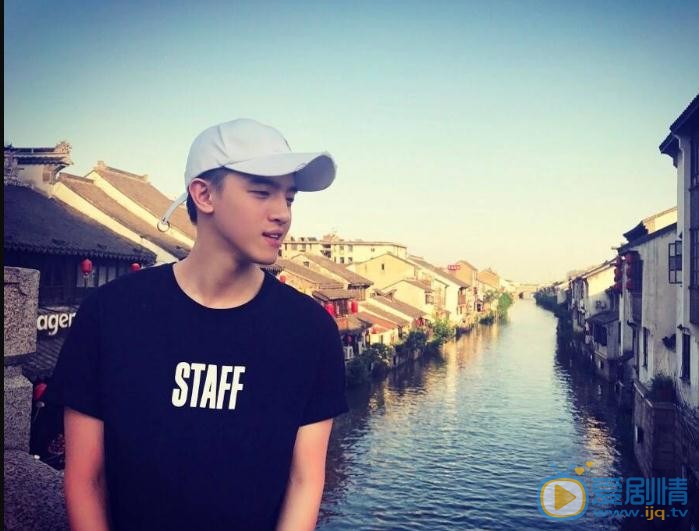 叶子诚高清写真_叶子诚高清剧照