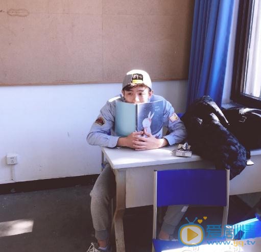 叶子诚高清写真_叶子诚高清剧照