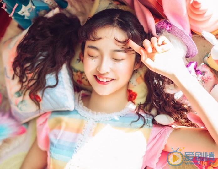 蒋毓玮可爱写真 蒋毓玮高清写真_蒋毓玮高清剧照