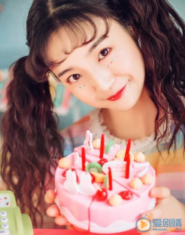 蒋毓玮可爱写真 蒋毓玮高清写真_蒋毓玮高清剧照