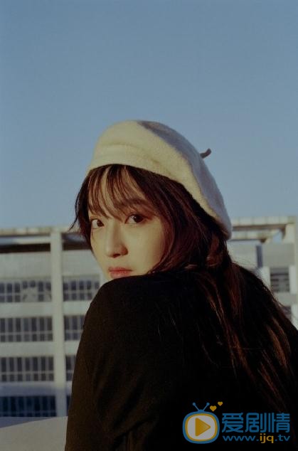 蒋毓玮冬日写真 蒋毓玮高清写真_蒋毓玮高清剧照