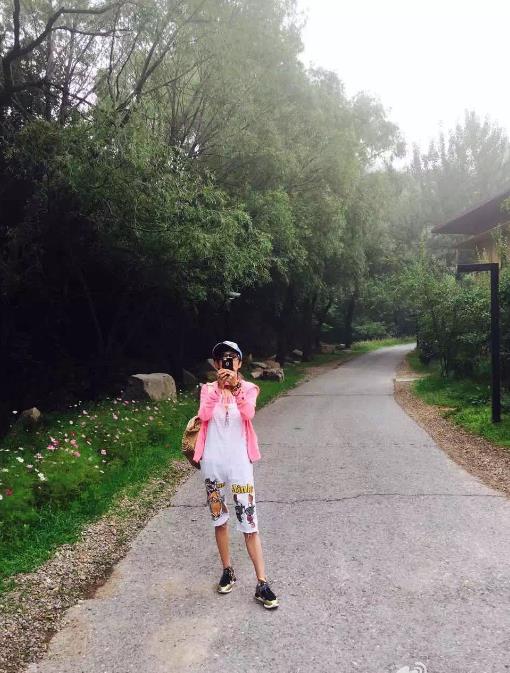 刘一含生活照 刘一含高清写真_刘一含高清剧照