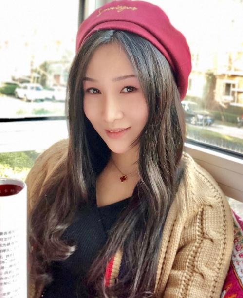 杨亭生活照 杨亭高清写真_杨亭高清剧照