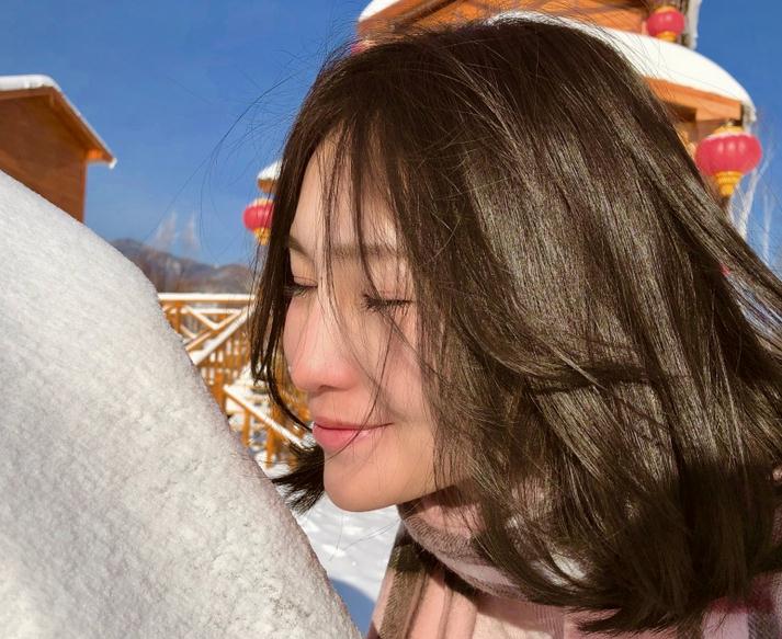 杨亭生活照 杨亭高清写真_杨亭高清剧照