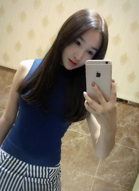 杨亭生活照 杨亭高清写真_杨亭高清剧照