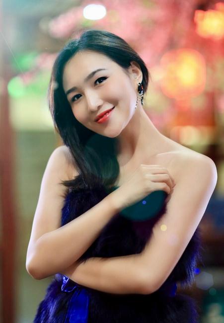 杨亭性感写真 杨亭高清写真_杨亭高清剧照