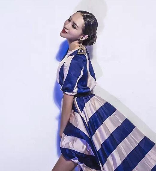 杨亭气质写真 杨亭高清写真_杨亭高清剧照