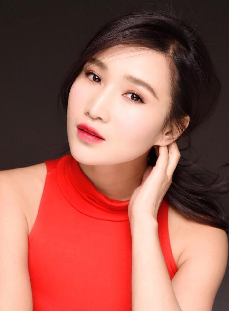 杨亭写真 杨亭高清写真_杨亭高清剧照