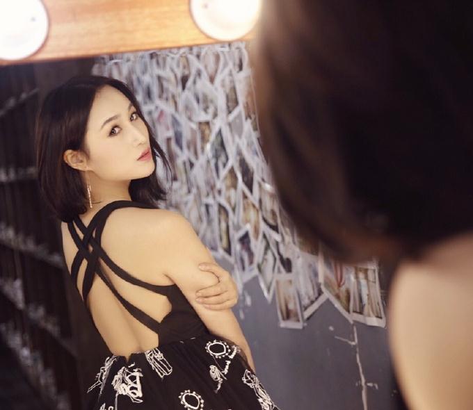 杨亭写真 杨亭高清写真_杨亭高清剧照