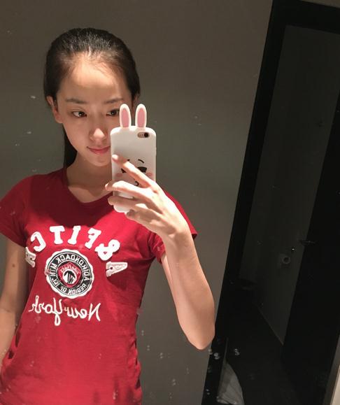 何雨虹生活照 何雨虹高清写真_何雨虹高清剧照