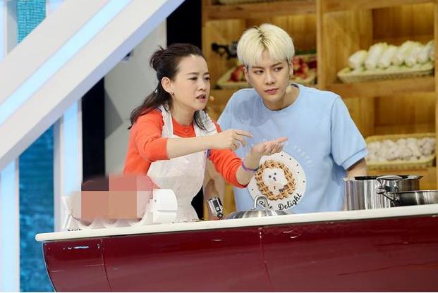 曾宝仪节目主持照 曾宝仪高清写真_曾宝仪高清剧照