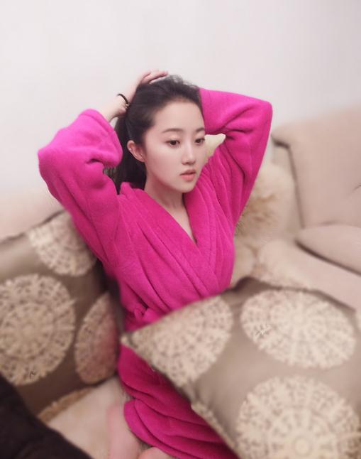 董昕赟生活照 董昕赟高清写真_董昕赟高清剧照