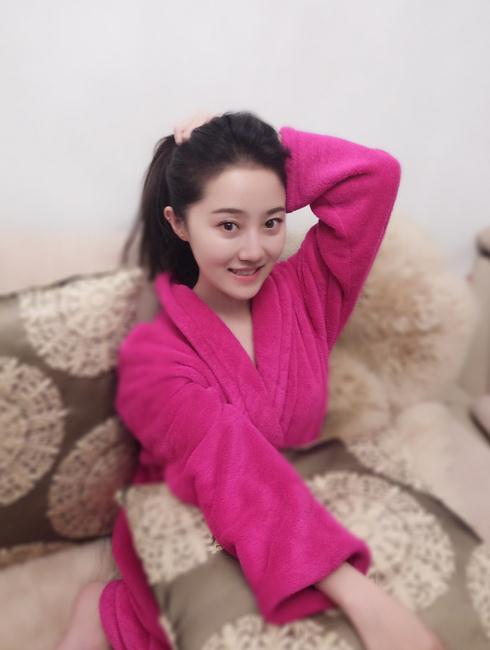 董昕赟生活照 董昕赟高清写真_董昕赟高清剧照
