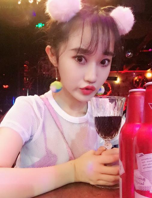 董昕赟生活照 董昕赟高清写真_董昕赟高清剧照