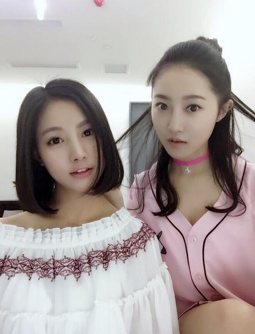 董昕赟与人合照 董昕赟高清写真_董昕赟高清剧照