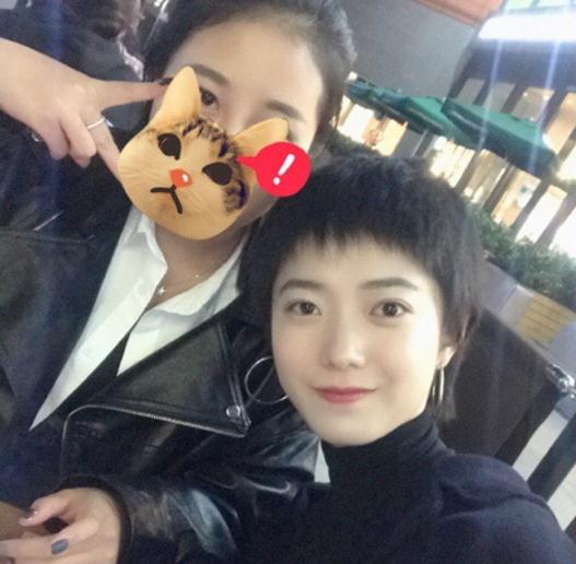 姜卓君与人合照 姜卓君高清写真_姜卓君高清剧照
