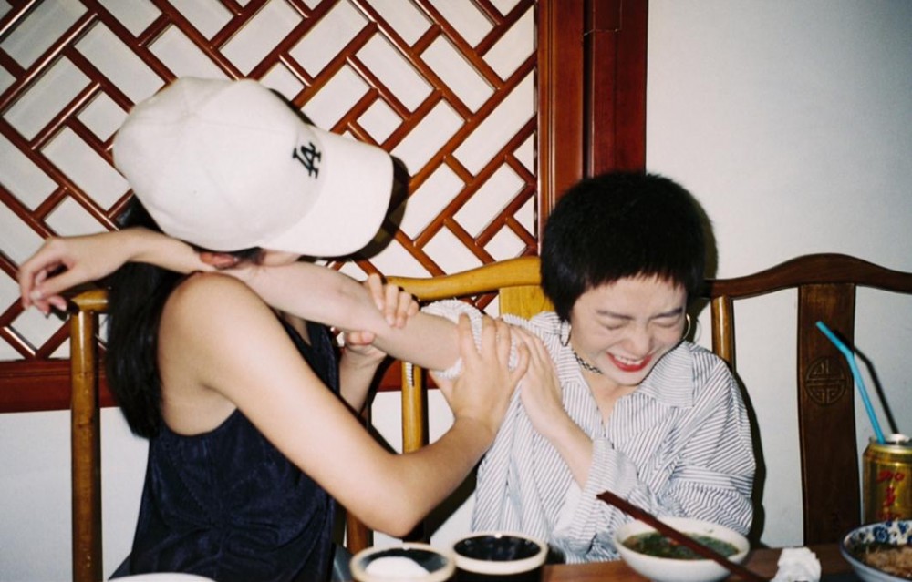 姜卓君街拍写真 姜卓君高清写真_姜卓君高清剧照