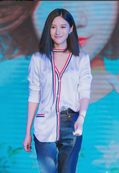 吴优街拍写真 吴优高清写真_吴优高清剧照