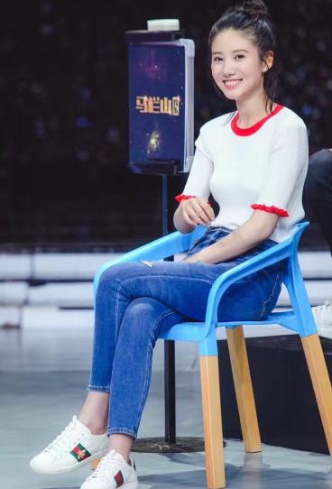 吴优参加活动写真 吴优高清写真_吴优高清剧照
