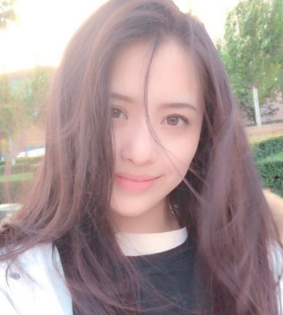 罗秋韵生活照 罗秋韵高清写真_罗秋韵高清剧照