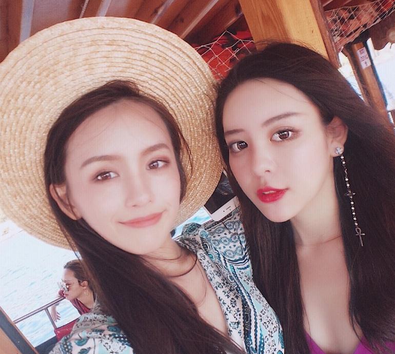 罗秋韵与人合照 罗秋韵高清写真_罗秋韵高清剧照