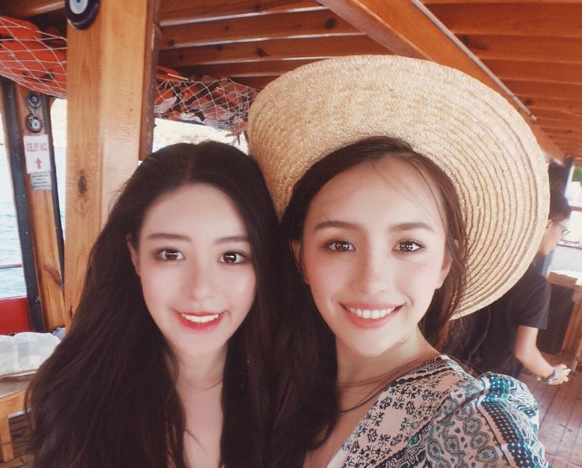 罗秋韵与人合照 罗秋韵高清写真_罗秋韵高清剧照
