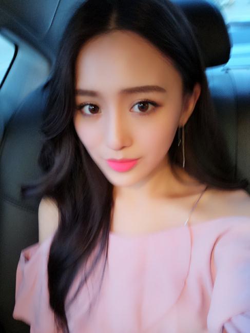 罗秋韵生活照 罗秋韵高清写真_罗秋韵高清剧照