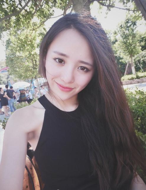 罗秋韵生活照 罗秋韵高清写真_罗秋韵高清剧照