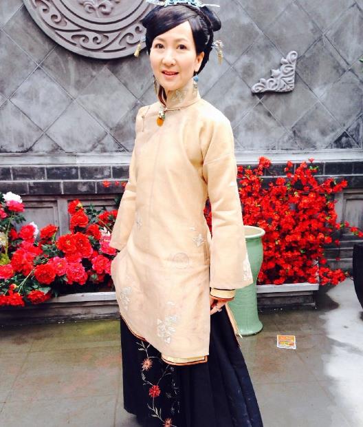 陈美琪片场照 陈美琪高清写真_陈美琪高清剧照