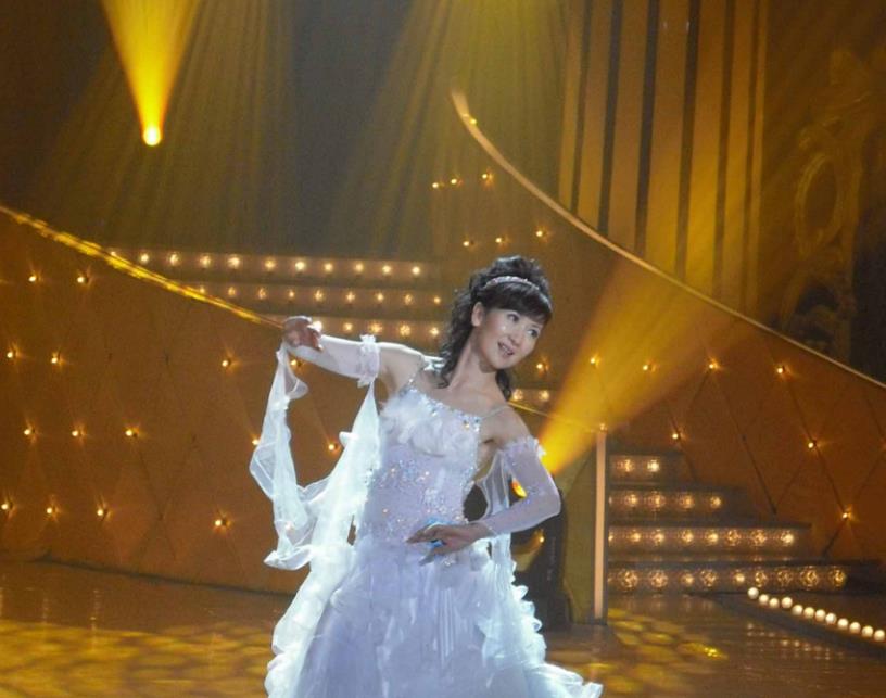 陈美琪综艺表演照 陈美琪高清写真_陈美琪高清剧照