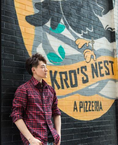 姜彭街拍照写真 姜彭高清写真_姜彭高清剧照