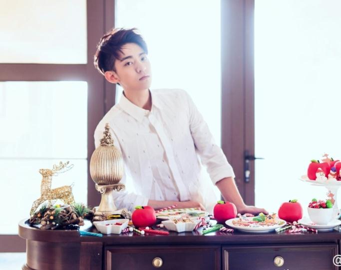 姜彭微博配图写真 姜彭高清写真_姜彭高清剧照