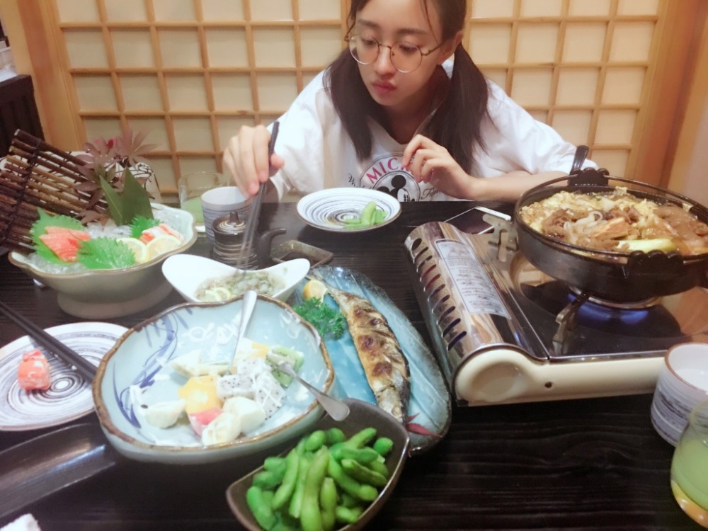 曾艳芬微博配图写真 曾艳芬高清写真_曾艳芬高清剧照