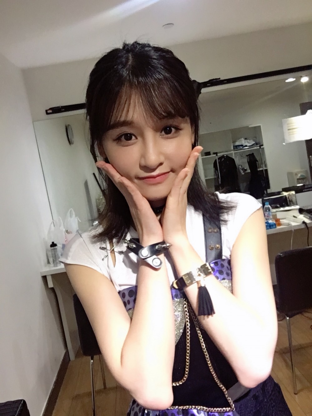 曾艳芬微博配图写真 曾艳芬高清写真_曾艳芬高清剧照