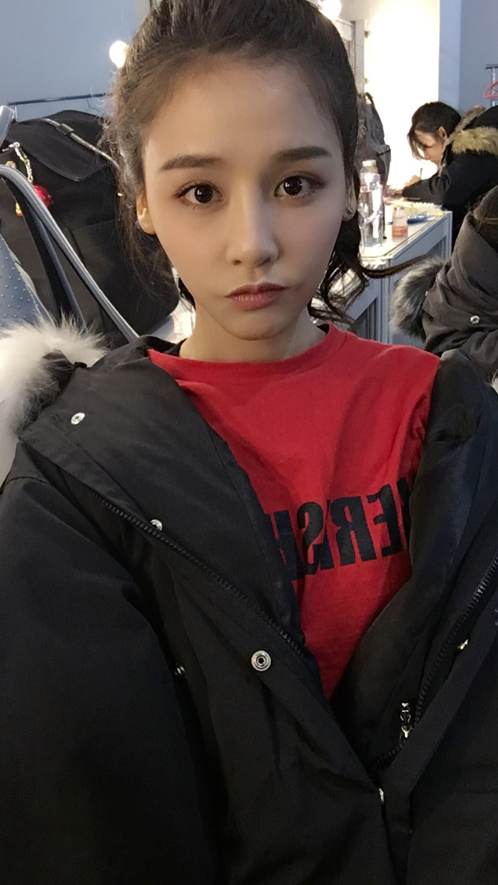 曾艳芬自拍照 曾艳芬高清写真_曾艳芬高清剧照