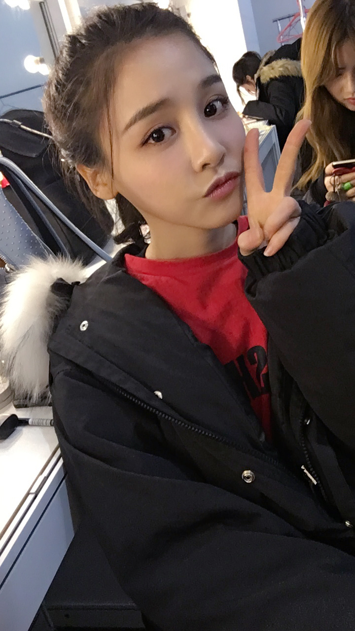 曾艳芬自拍照 曾艳芬高清写真_曾艳芬高清剧照